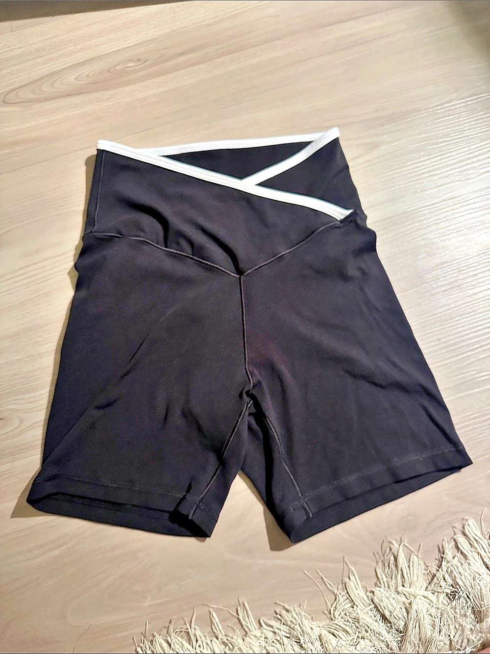 Offline by Aerie Real Me Crossover High Waisted 5" Bike Short 5" Bike Shorts